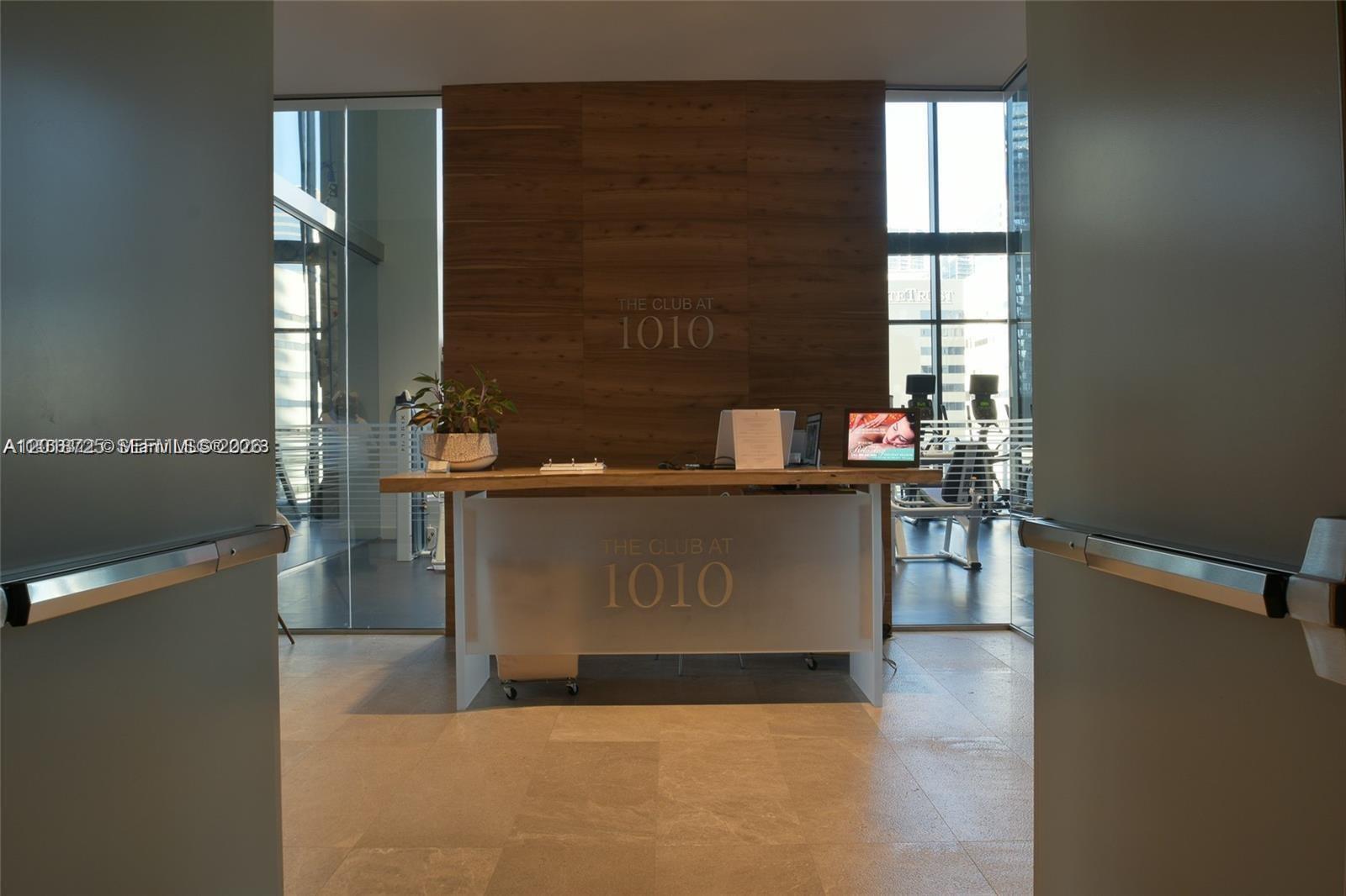 1010 Brickell Ave #2208, Miami FL 33131