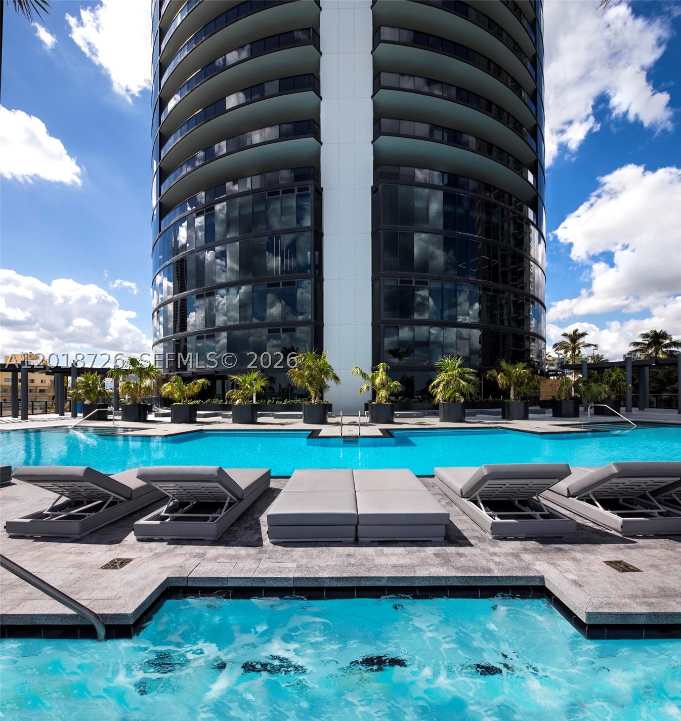 18555 Collins Ave #3705, Sunny Isles Beach FL 33160