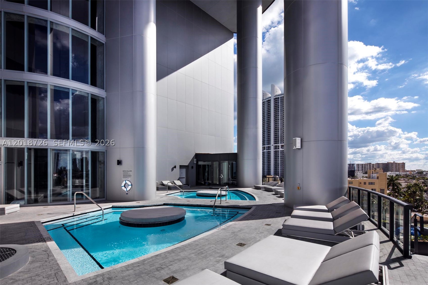 18555 Collins Ave #3705, Sunny Isles Beach FL 33160