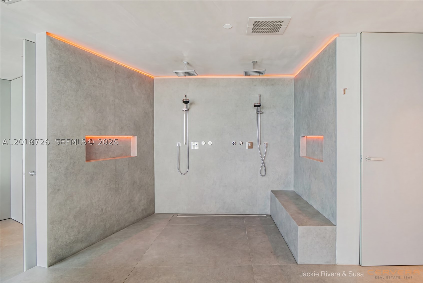 18555 Collins Ave #3705, Sunny Isles Beach FL 33160