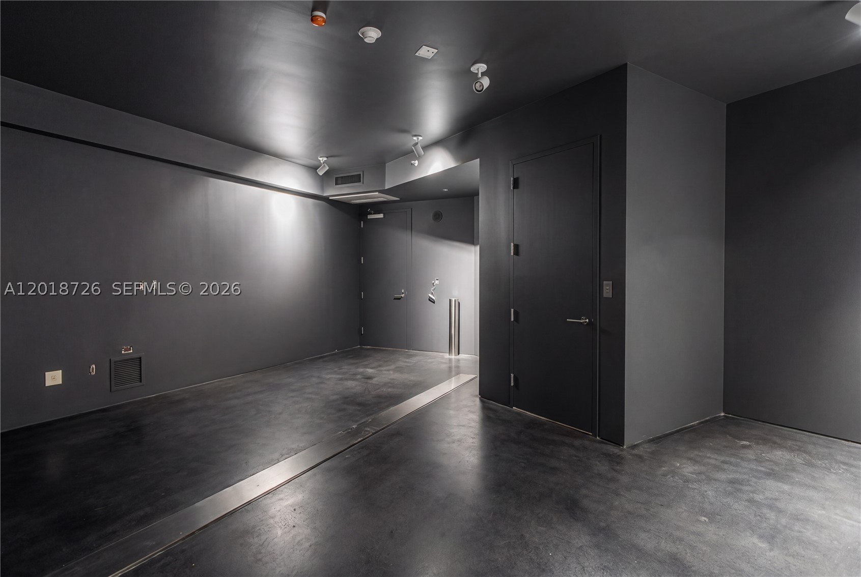 18555 Collins Ave #3705, Sunny Isles Beach FL 33160