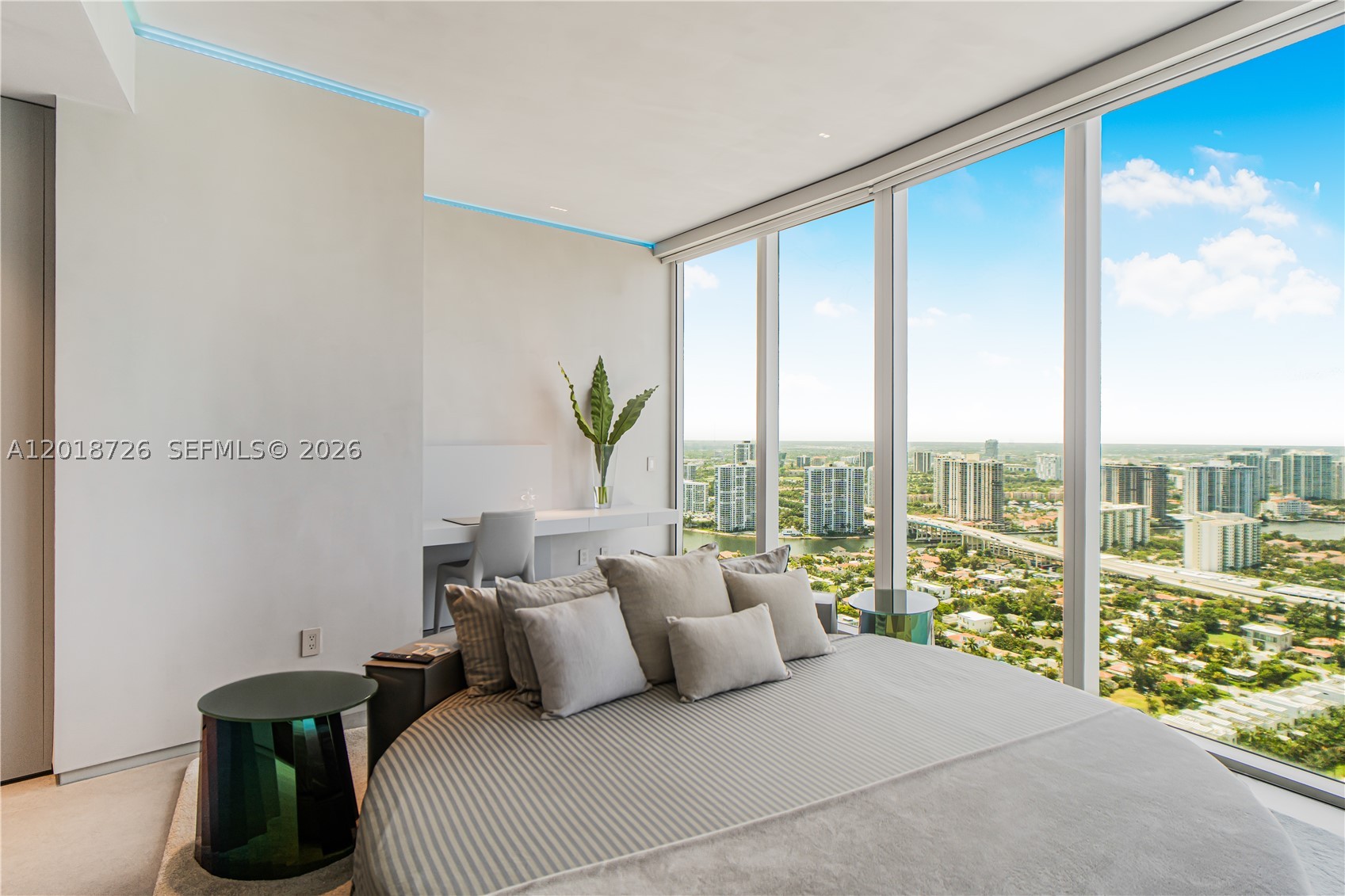 18555 Collins Ave #3705, Sunny Isles Beach FL 33160