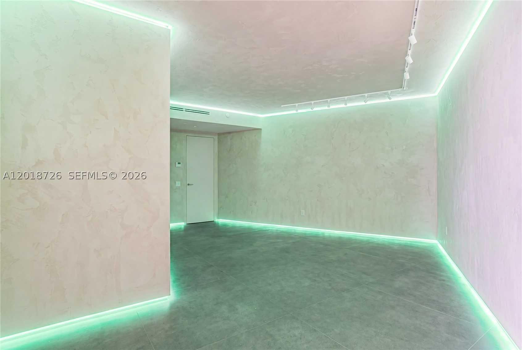 18555 Collins Ave #3705, Sunny Isles Beach FL 33160