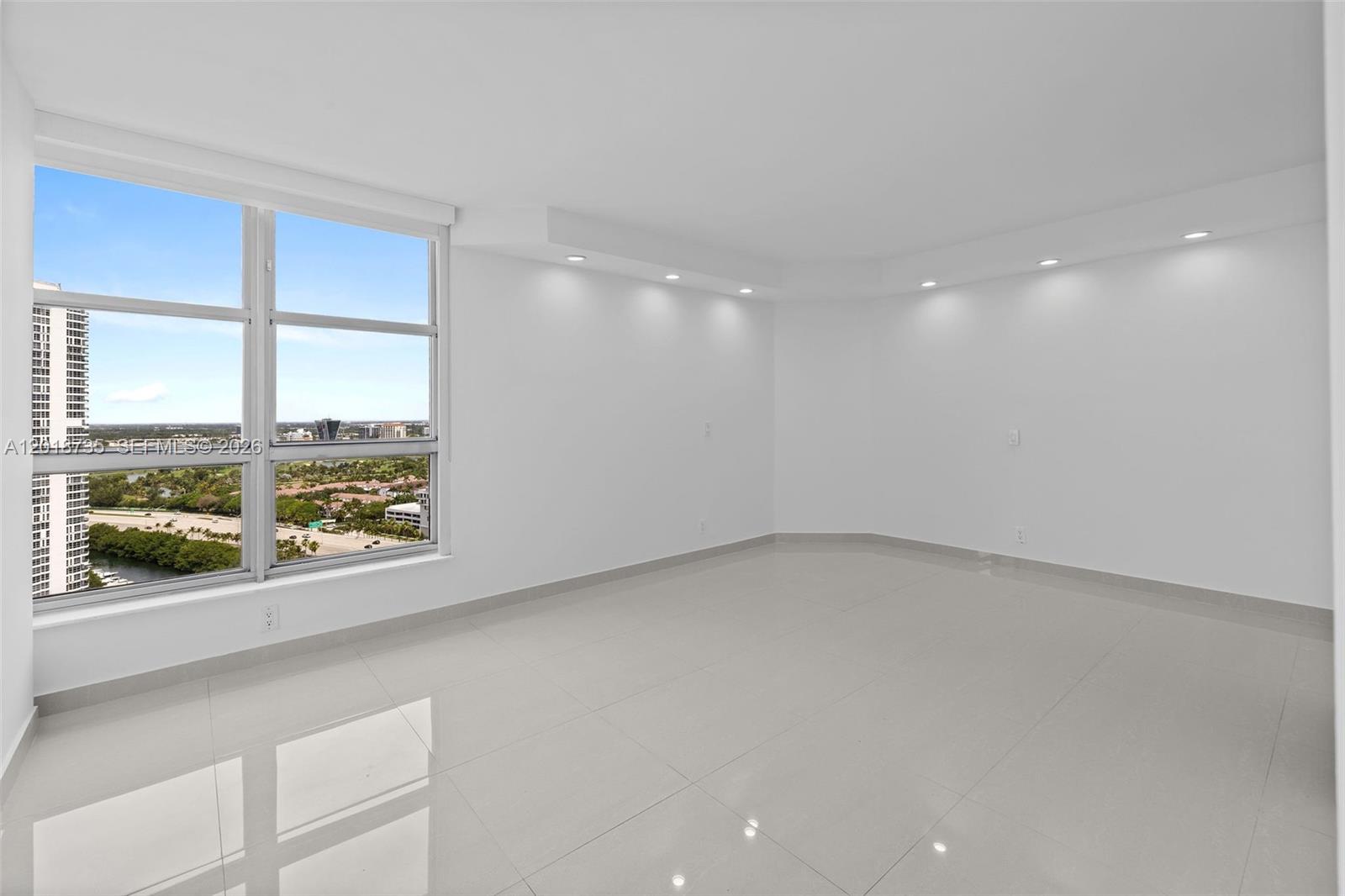 19195 NE 36th Ct #2705, Aventura FL 33180