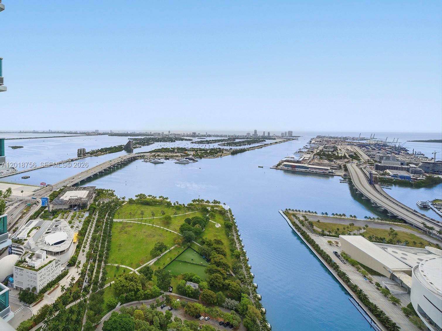 900 Biscayne Blvd #5602, Miami FL 33132