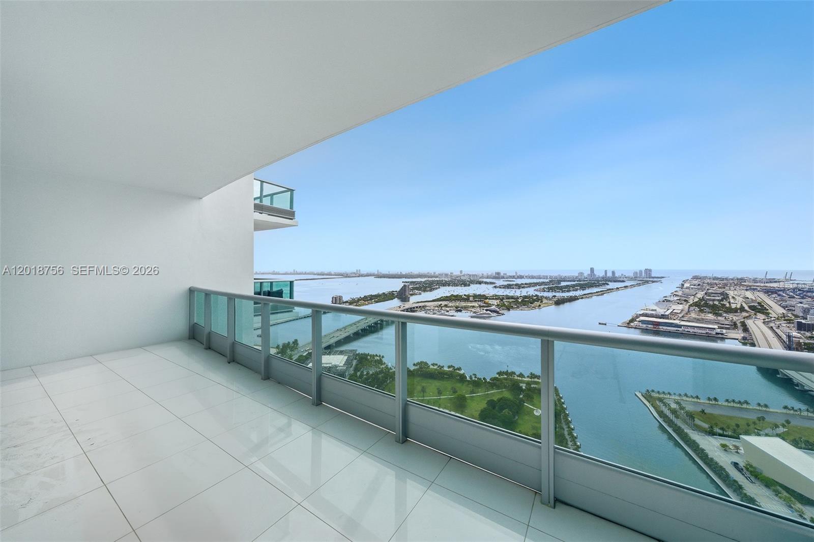 900 Biscayne Blvd #5602, Miami FL 33132