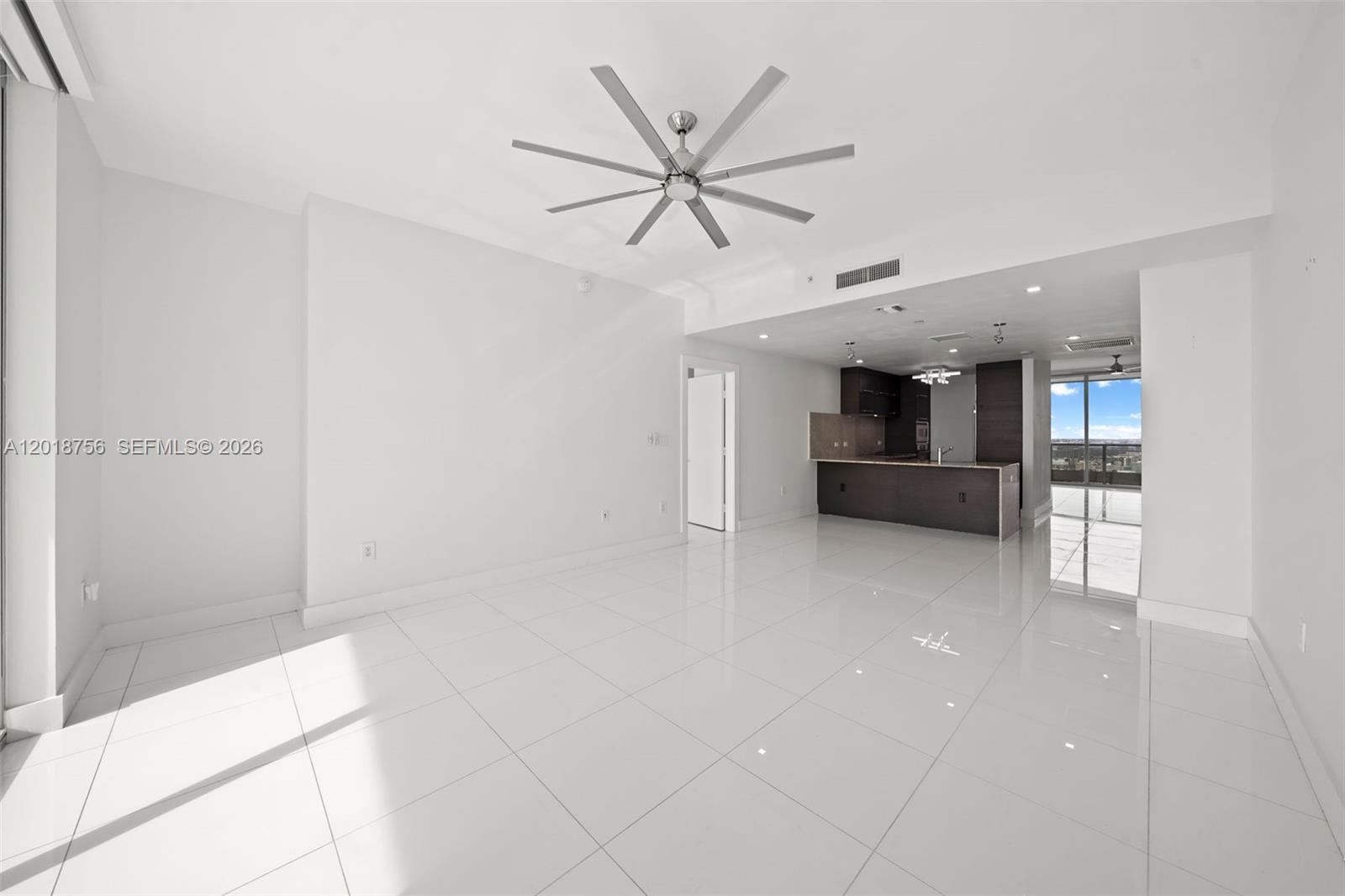 900 Biscayne Blvd #5602, Miami FL 33132
