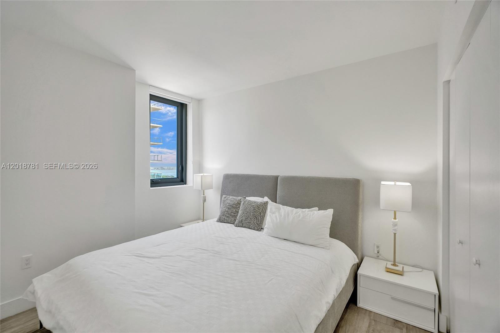 121 NE 34th St #2809, Miami FL 33137