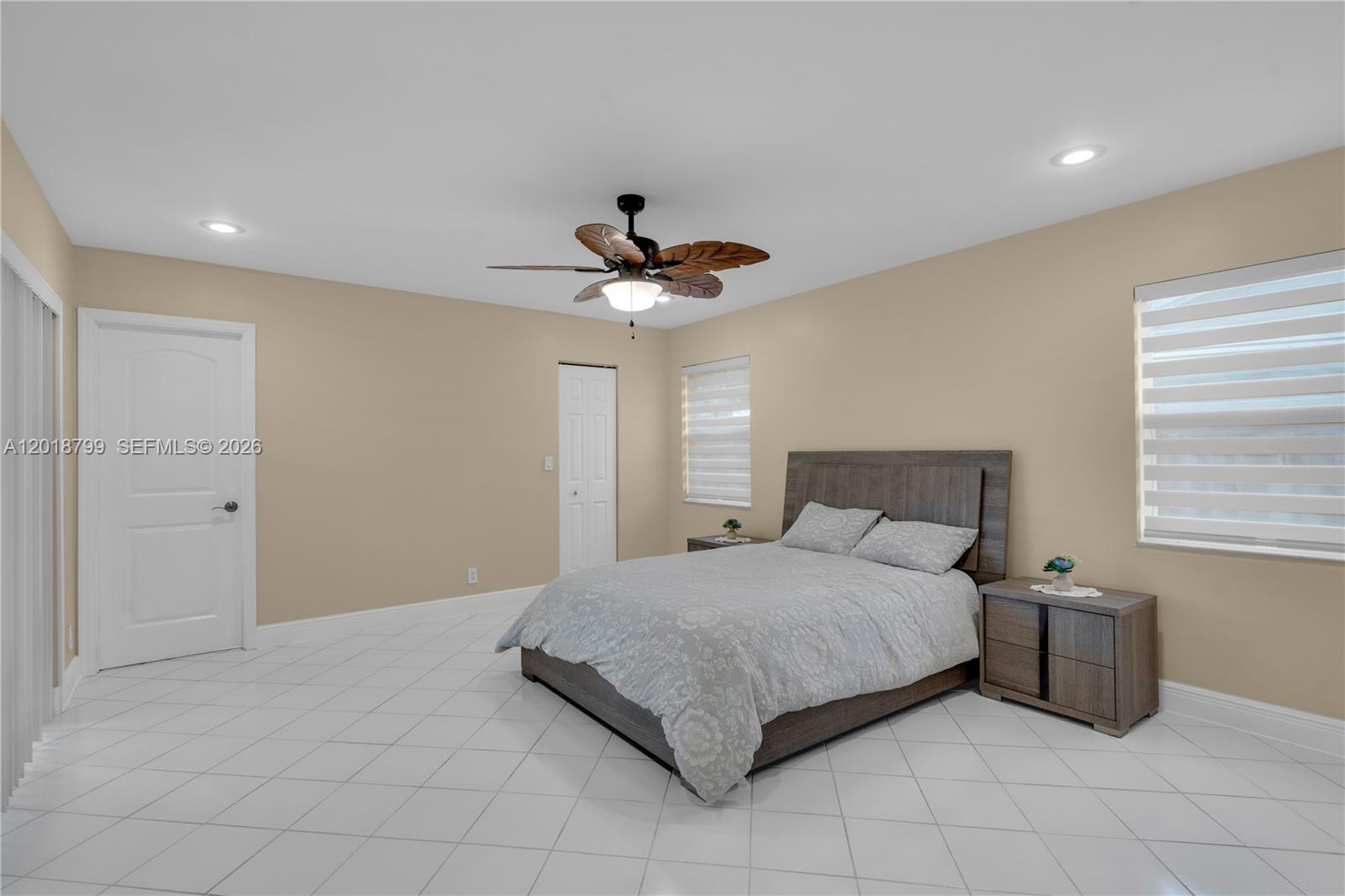 7817 Sunflower Dr, Margate FL 33063