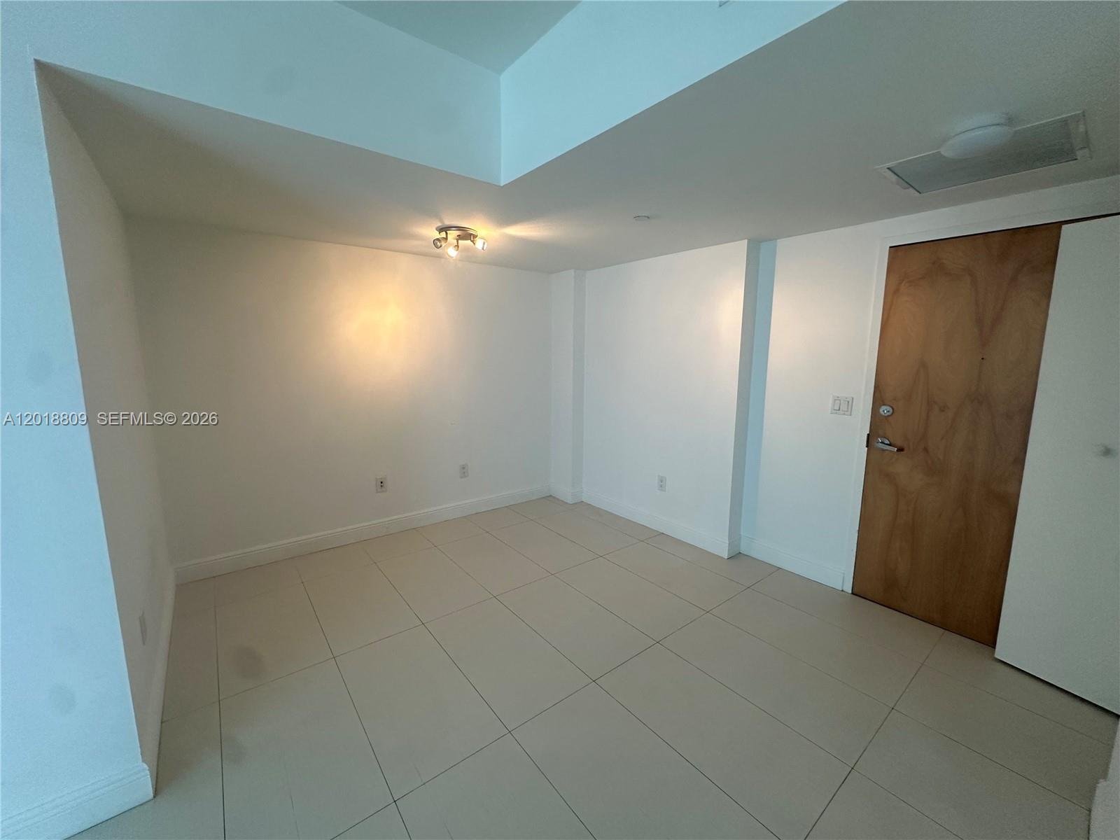 350 S Miami Ave #2008, Miami FL 33130