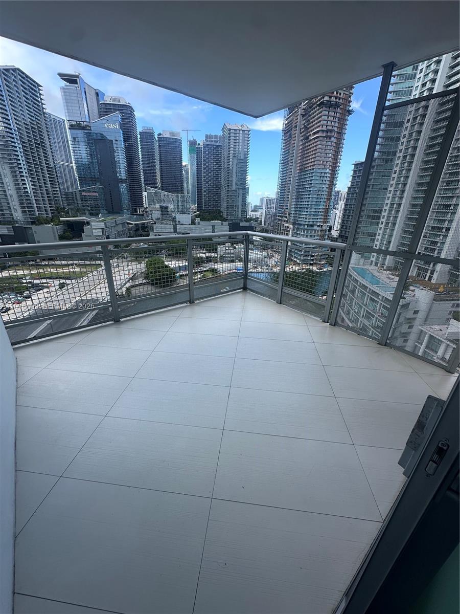 350 S Miami Ave #2008, Miami FL 33130