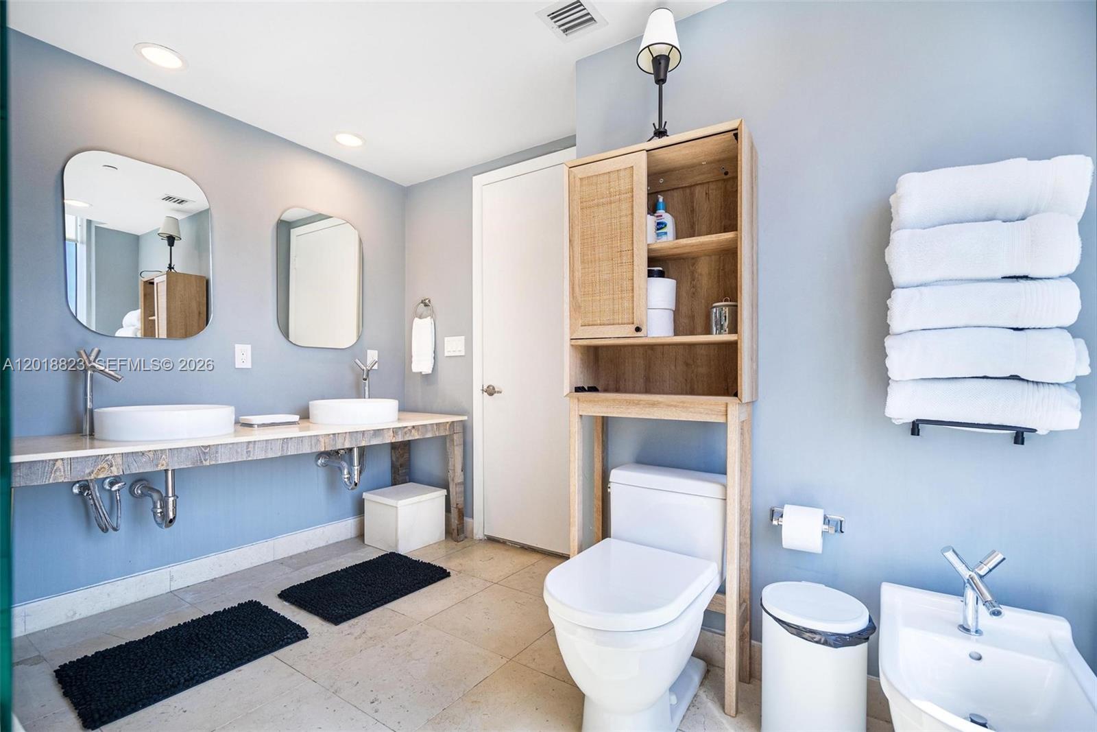 495 Brickell Ave #4911, Miami FL 33131