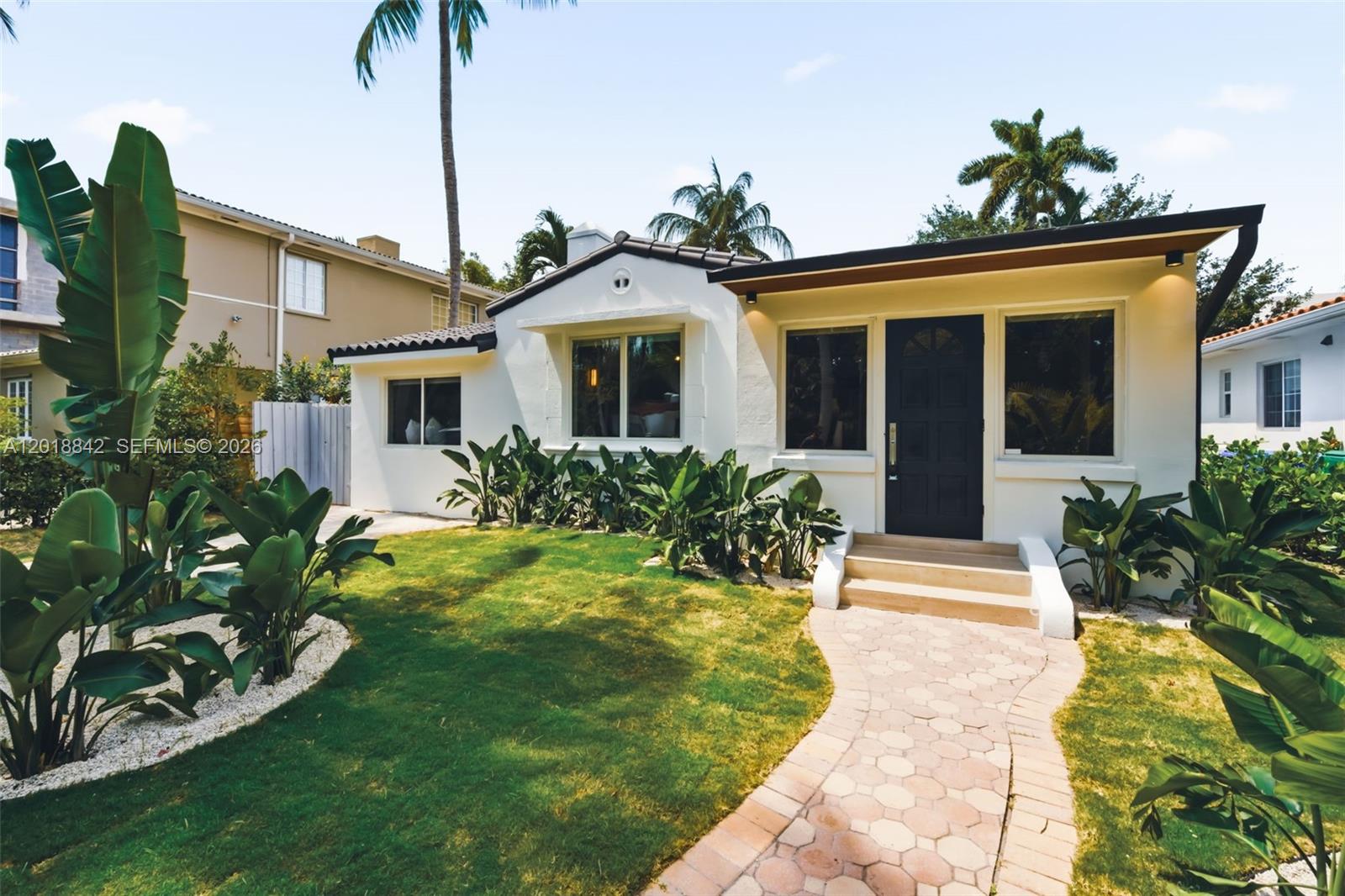 725 NE 76th St, Miami FL 33138