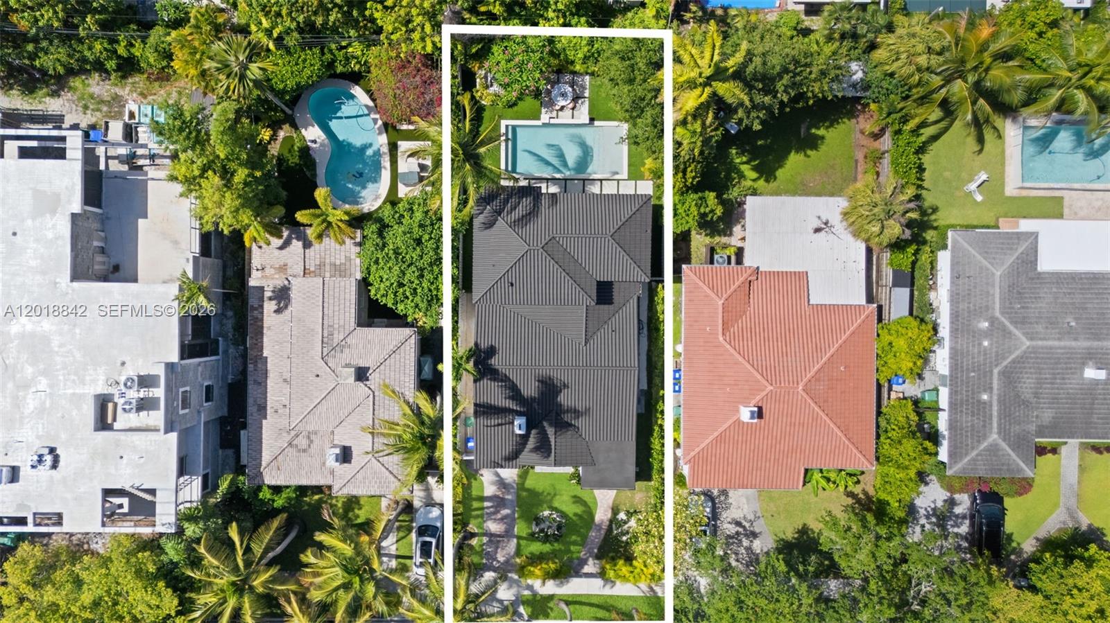725 NE 76th St, Miami FL 33138