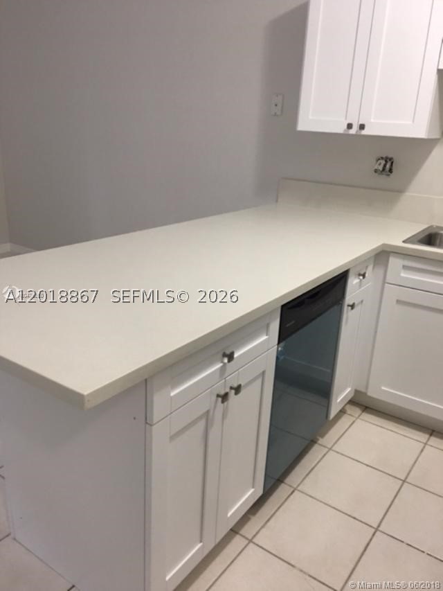 16614 NW 72nd Pl, Miami Lakes FL 33014