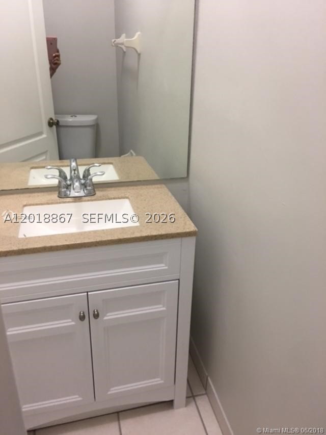 16614 NW 72nd Pl, Miami Lakes FL 33014