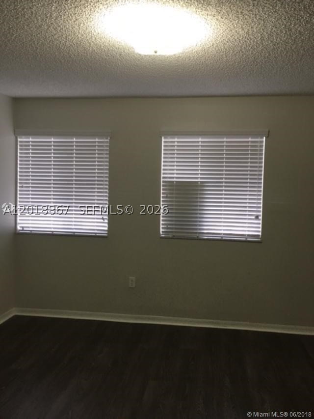 16614 NW 72nd Pl, Miami Lakes FL 33014