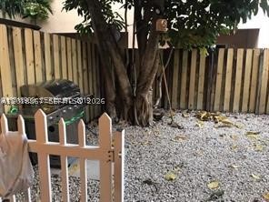 16614 NW 72nd Pl, Miami Lakes FL 33014