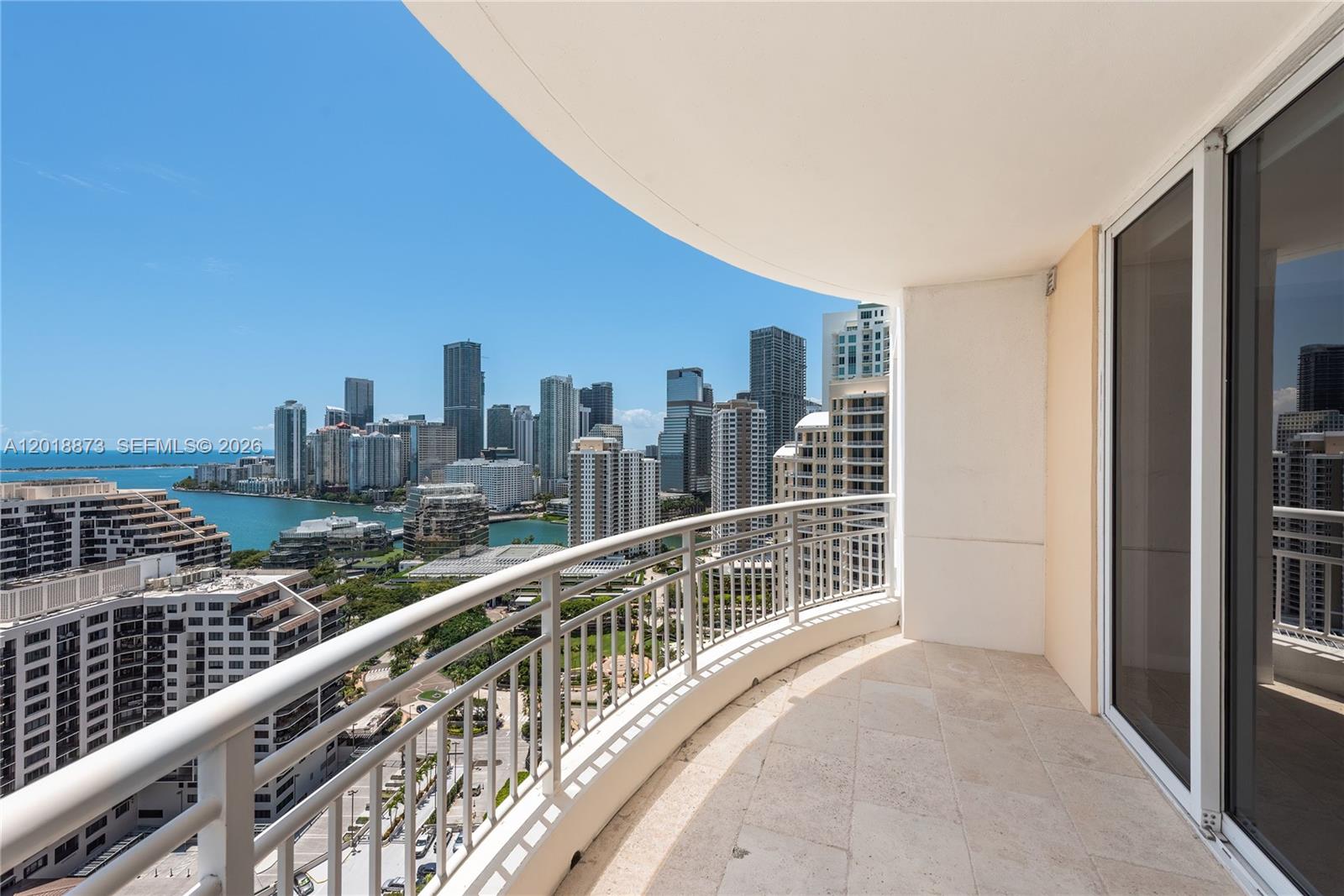 848 Brickell Key Dr #2703, Miami FL 33131