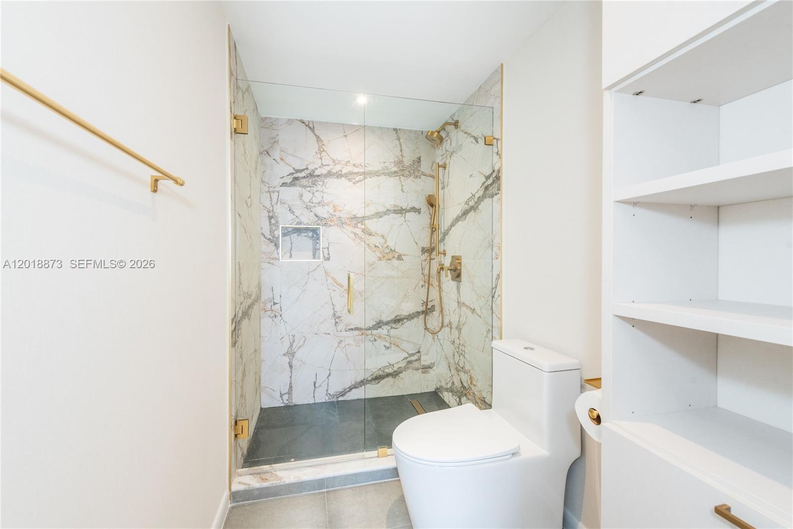848 Brickell Key Dr #2703, Miami FL 33131