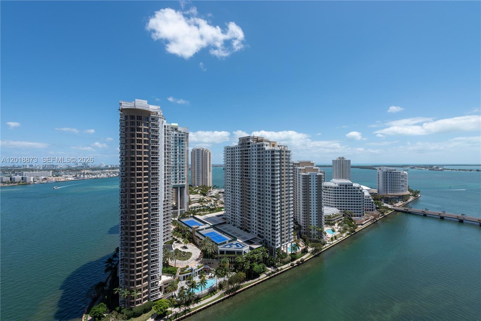 848 Brickell Key Dr #2703, Miami FL 33131