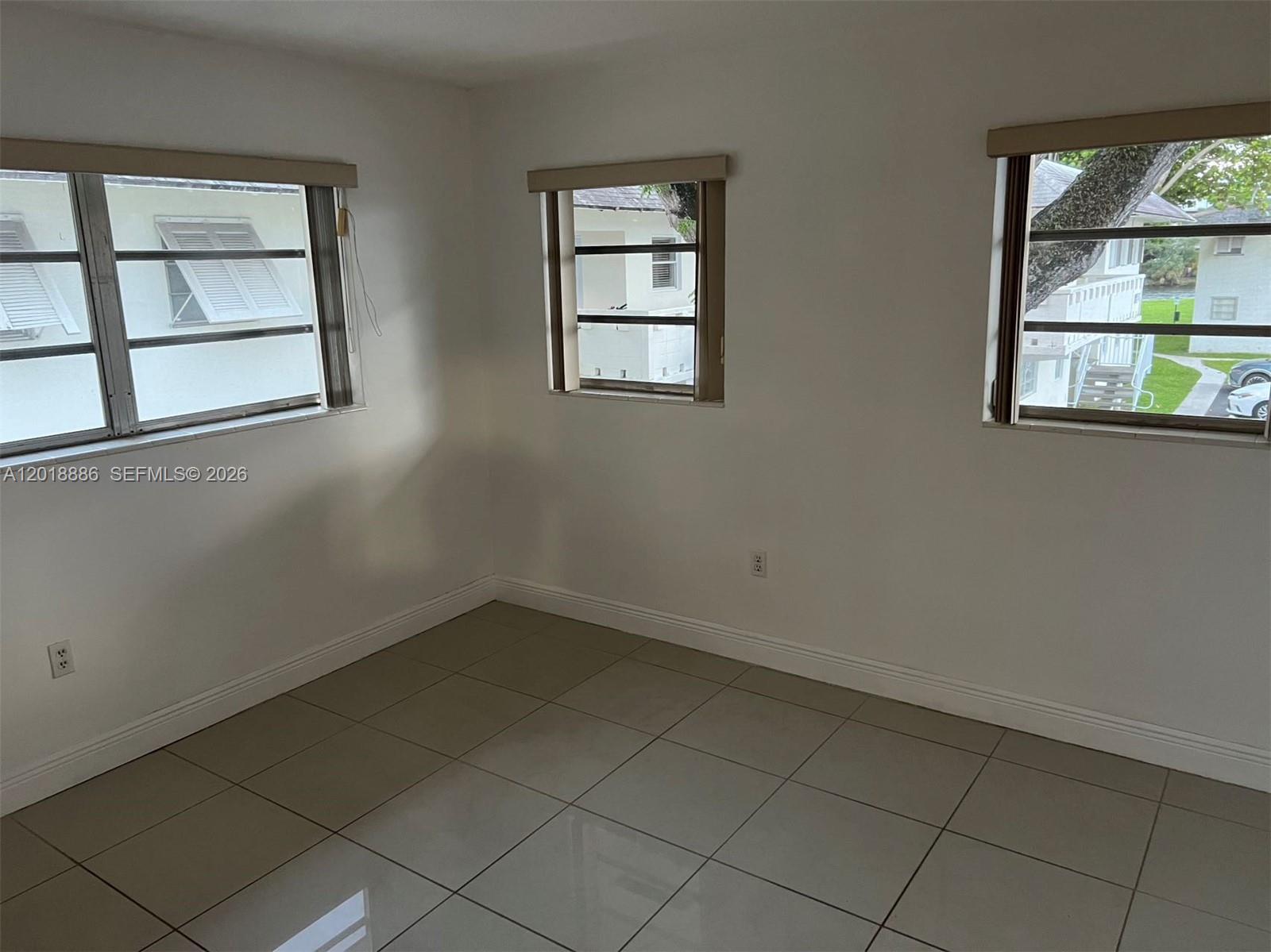 7324 SW 82nd St #B210, Miami FL 33143