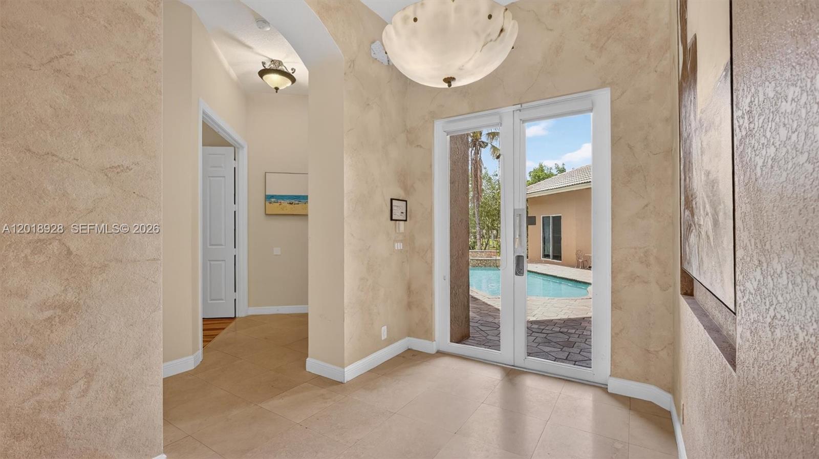 5960 NW 79th Way, Parkland FL 33067