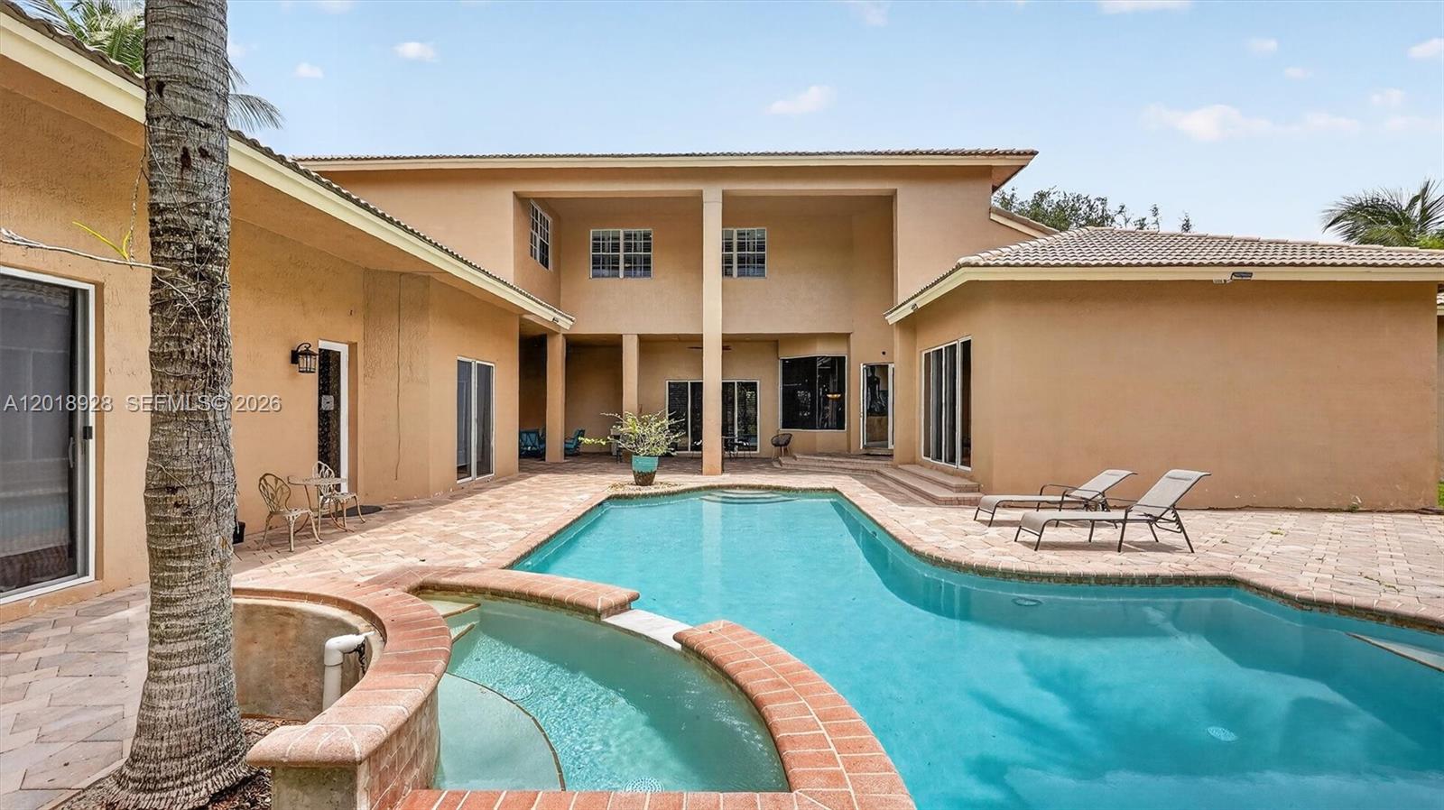 5960 NW 79th Way, Parkland FL 33067