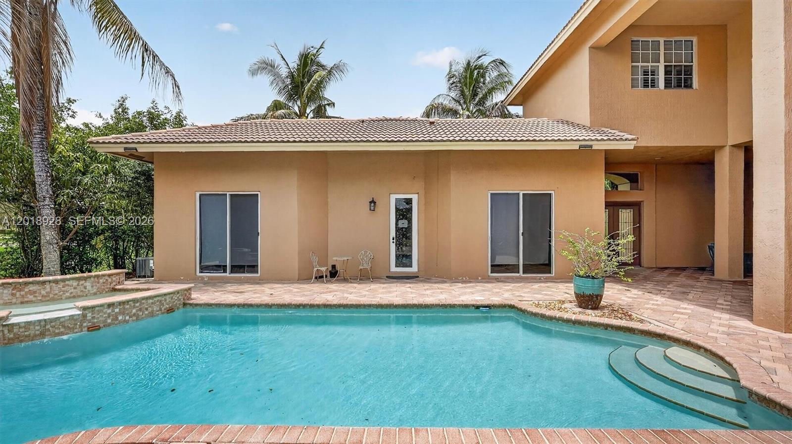 5960 NW 79th Way, Parkland FL 33067