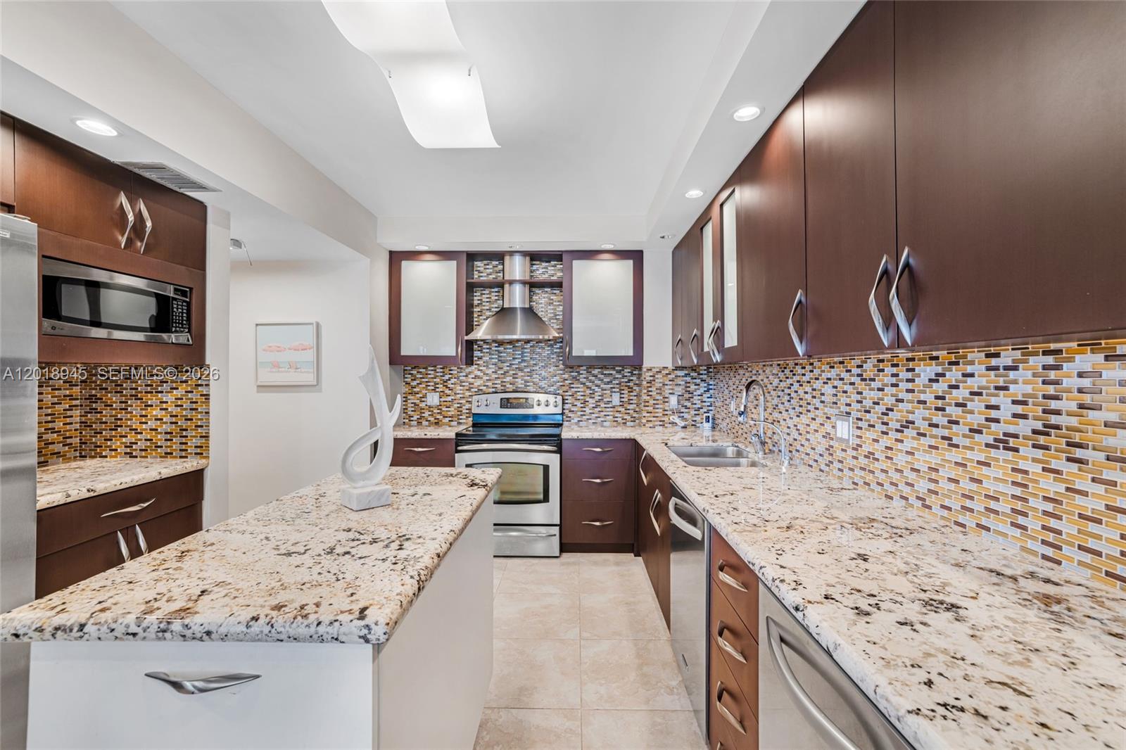 9801 Collins Ave #5S, Bal Harbour FL 33154