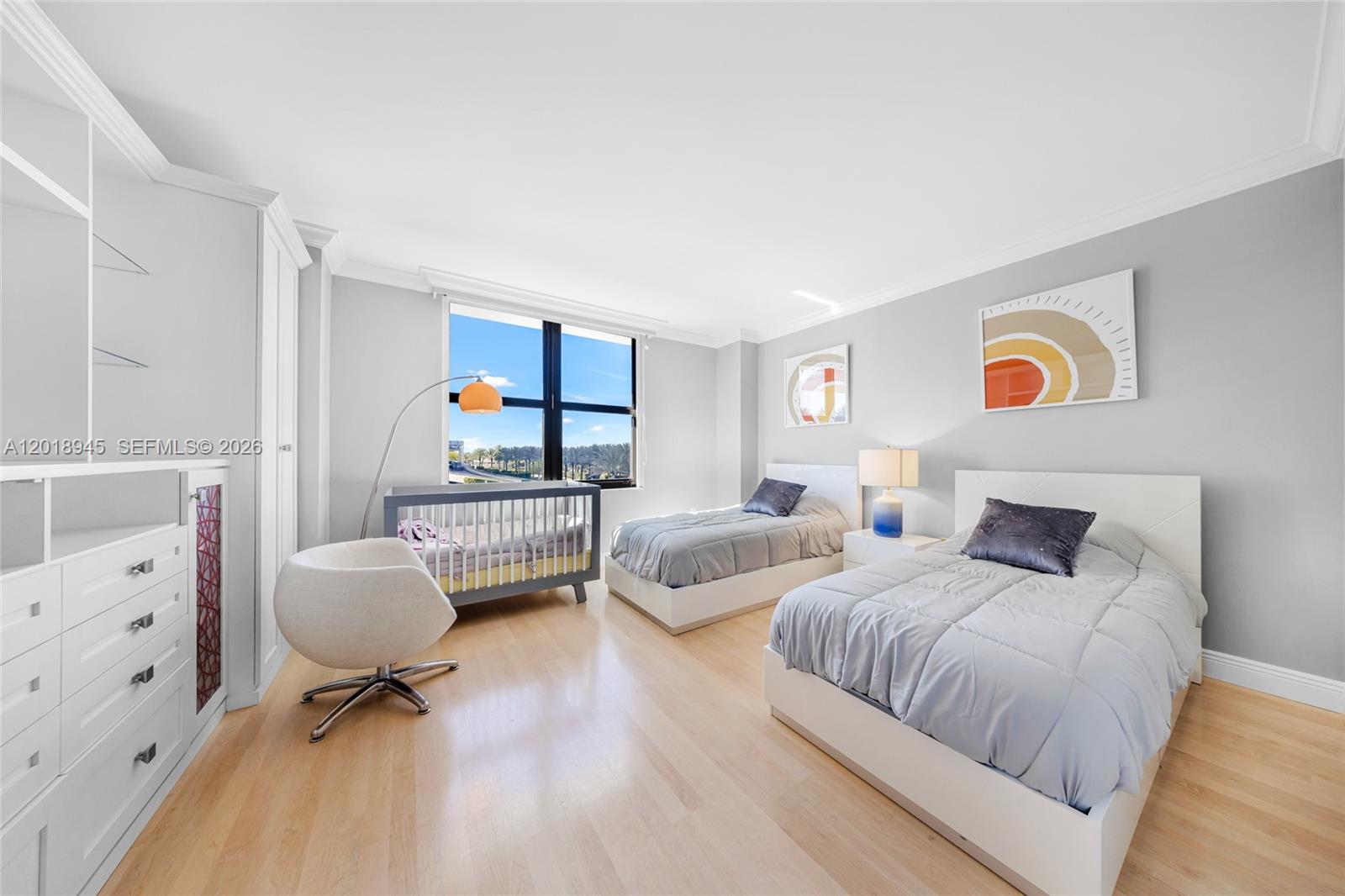 9801 Collins Ave #5S, Bal Harbour FL 33154