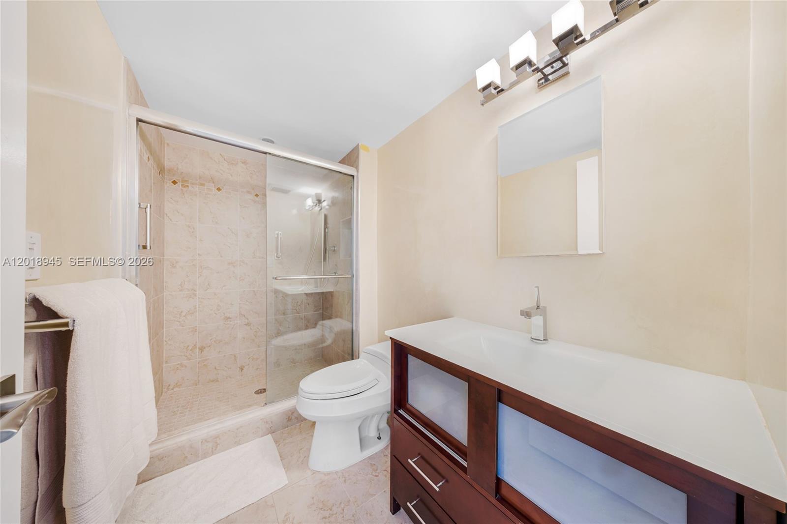9801 Collins Ave #5S, Bal Harbour FL 33154