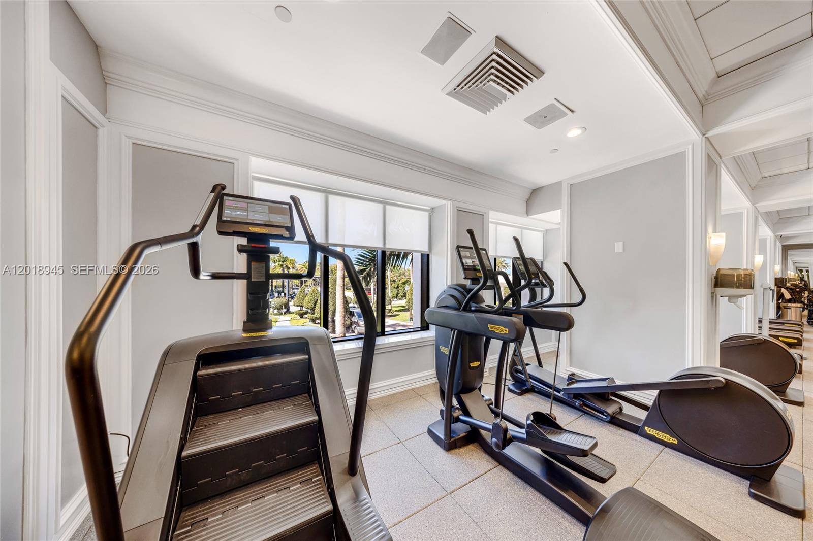 9801 Collins Ave #5S, Bal Harbour FL 33154