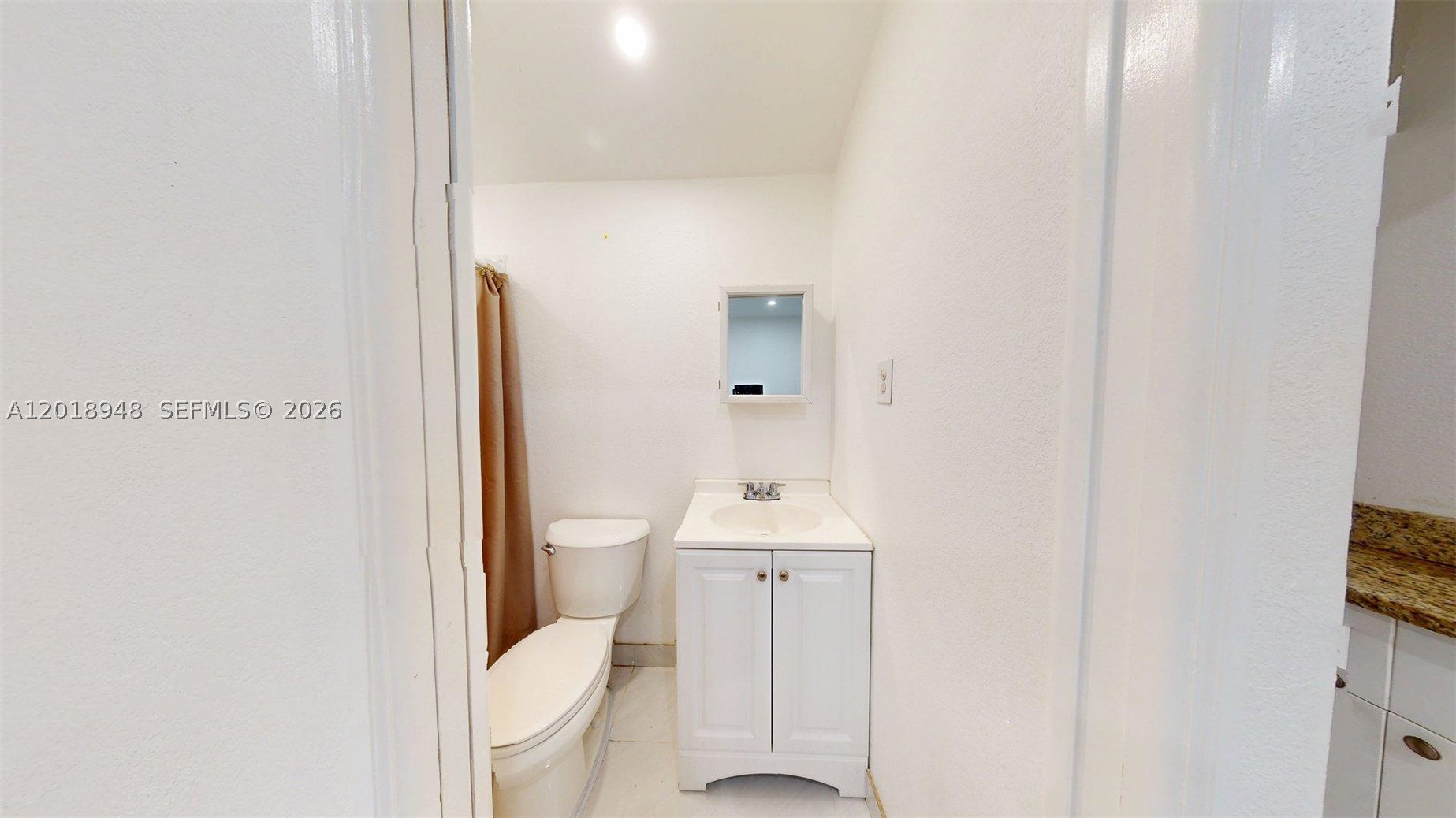 3617 NW 37th St, Lauderdale Lakes FL 33309