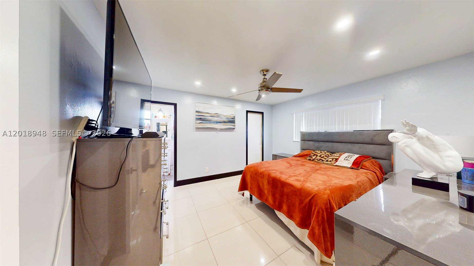 3617 NW 37th St, Lauderdale Lakes FL 33309