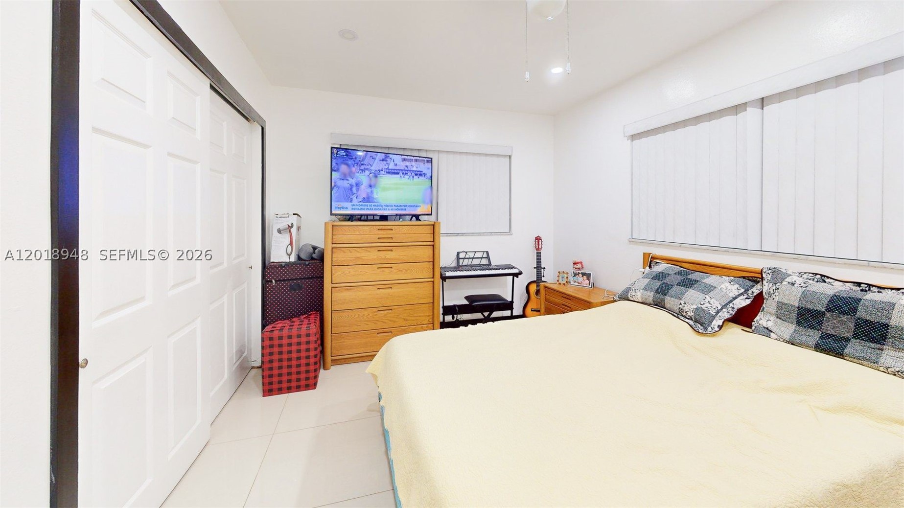 3617 NW 37th St, Lauderdale Lakes FL 33309