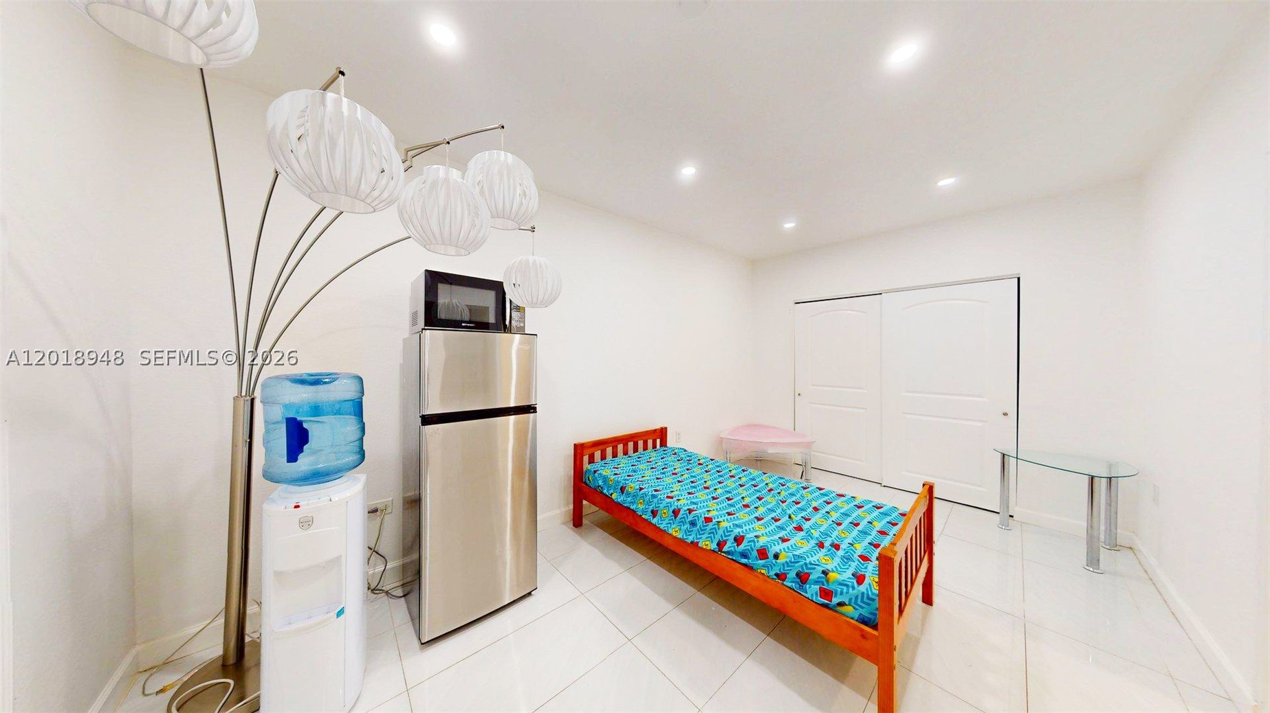 3617 NW 37th St, Lauderdale Lakes FL 33309