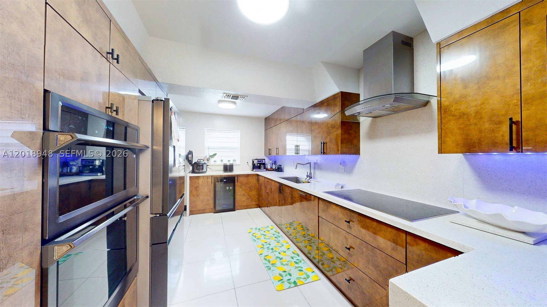 3617 NW 37th St, Lauderdale Lakes FL 33309