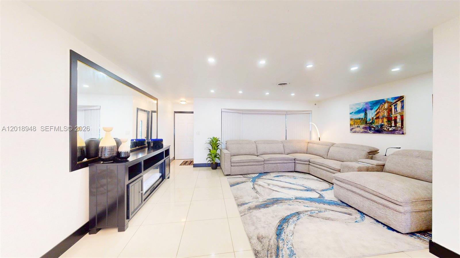 3617 NW 37th St, Lauderdale Lakes FL 33309