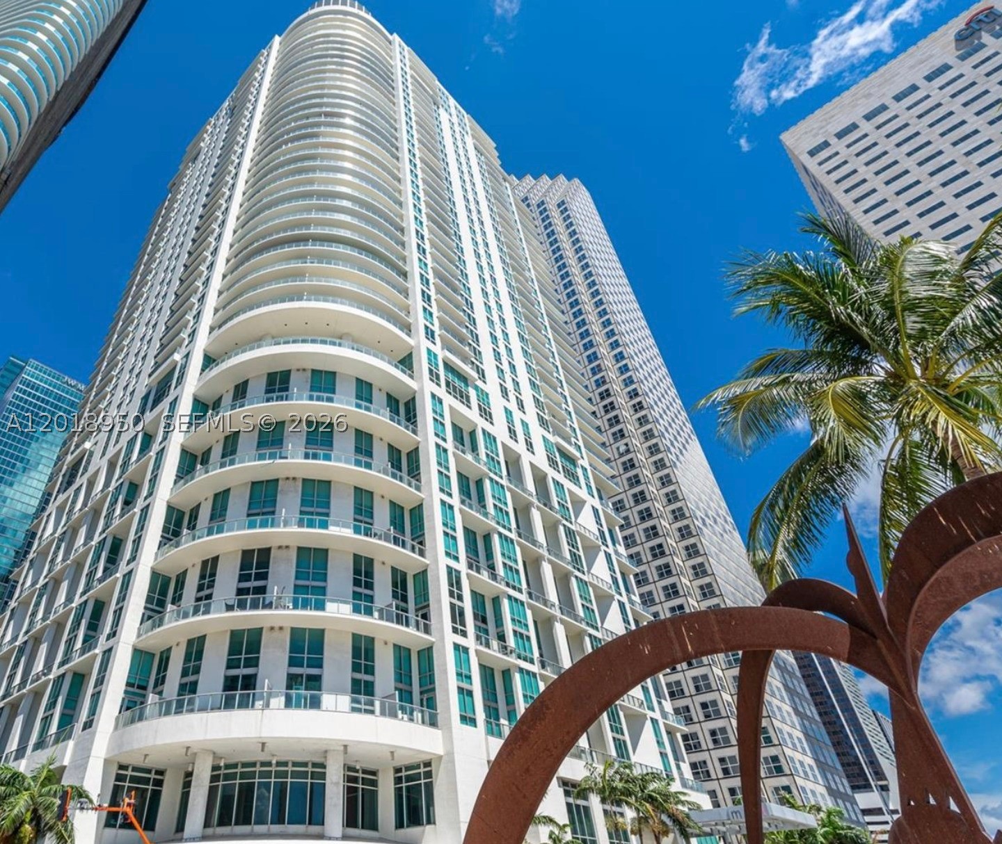 300 S Biscayne Blvd #T-1606, Miami FL 33131