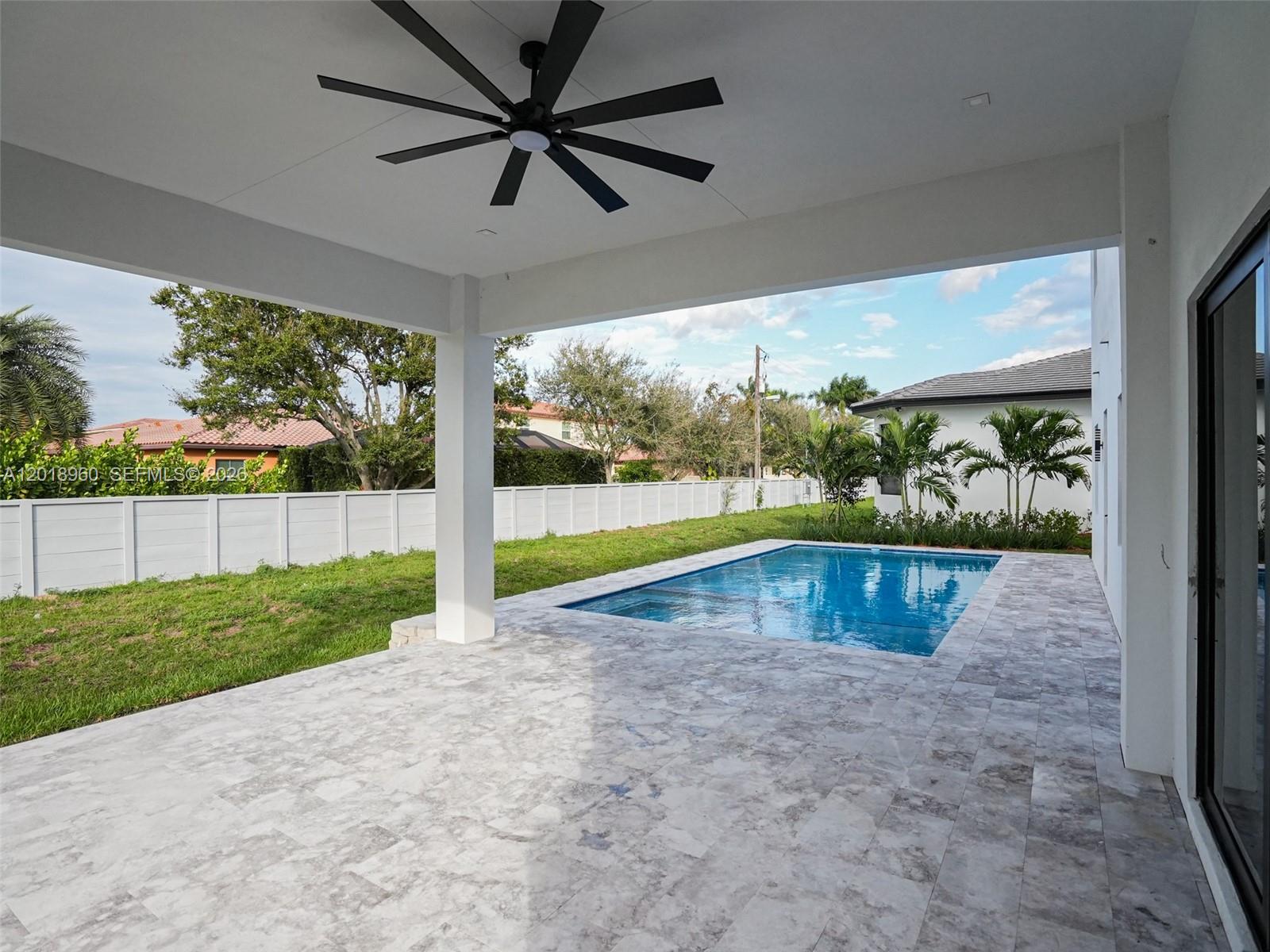 13004 Davie Oaks Dr, Davie FL 33325