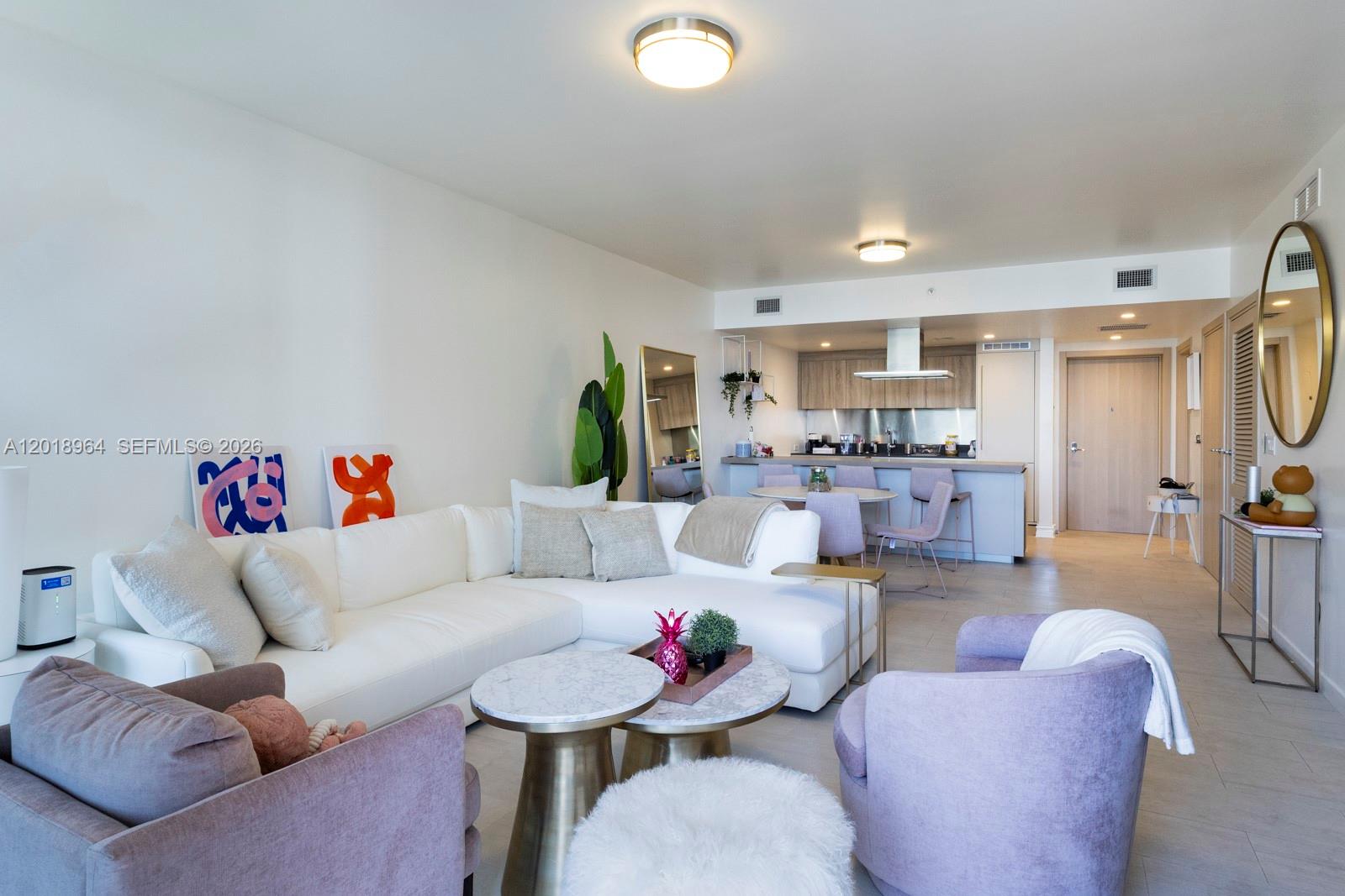 1000 Brickell Plz #2411, Miami FL 33131