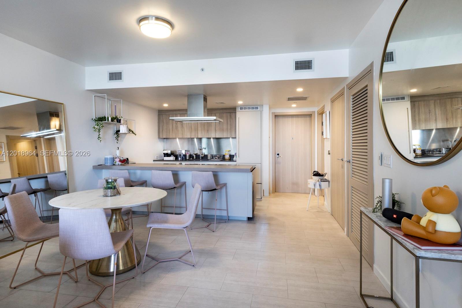 1000 Brickell Plz #2411, Miami FL 33131