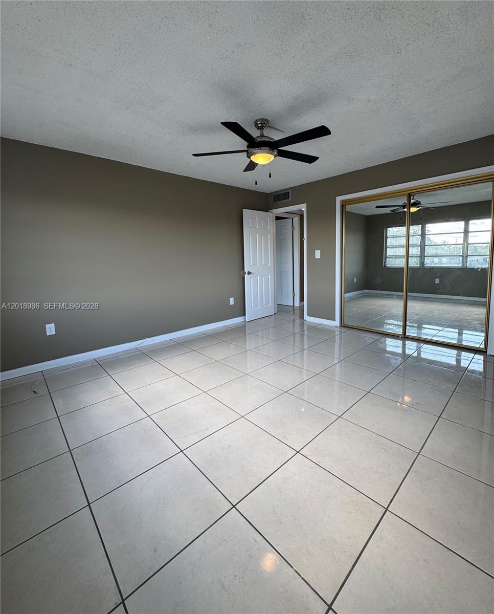 65 NE 202nd Ter #Q33, Miami Gardens FL 33179