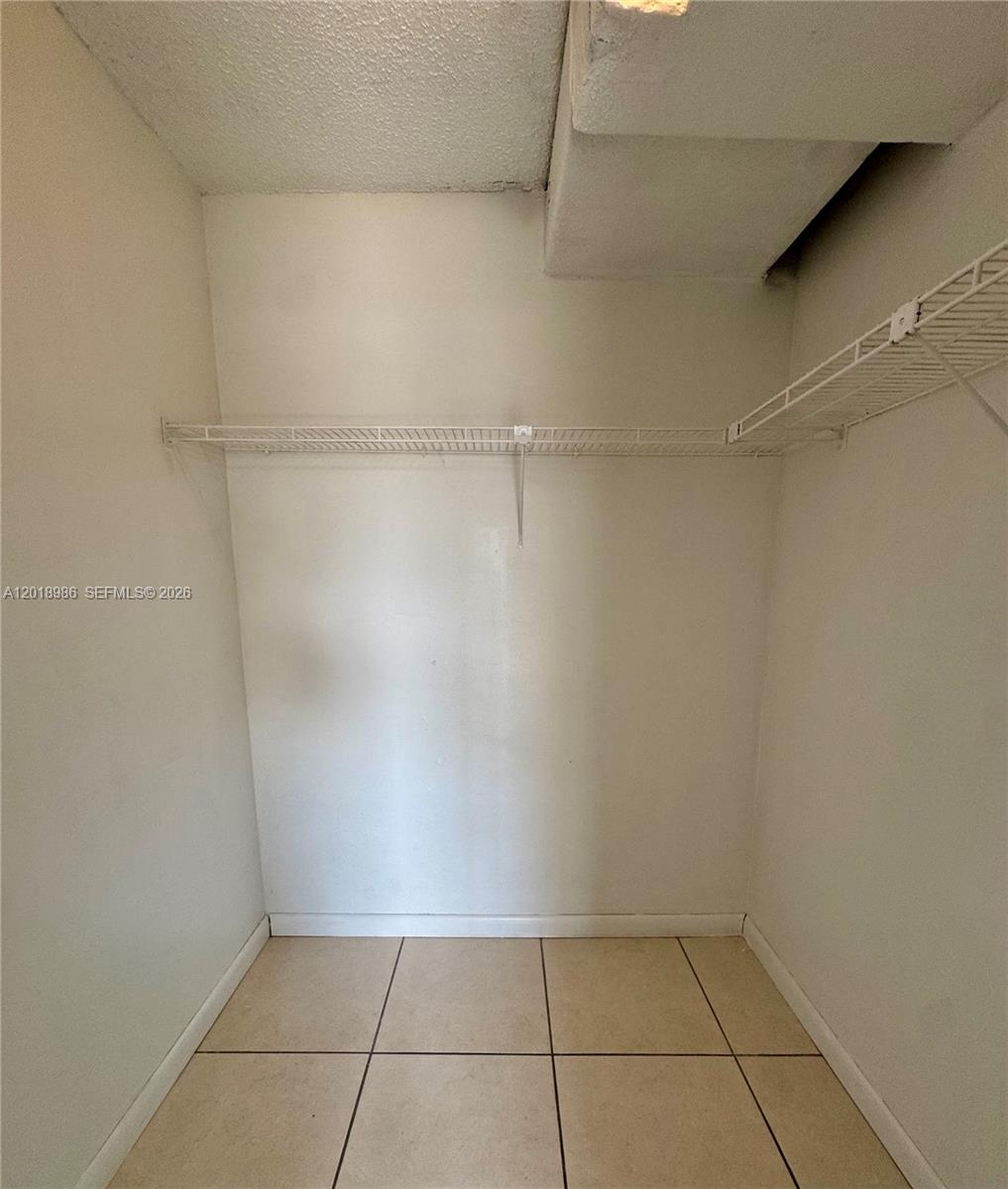 65 NE 202nd Ter #Q33, Miami Gardens FL 33179