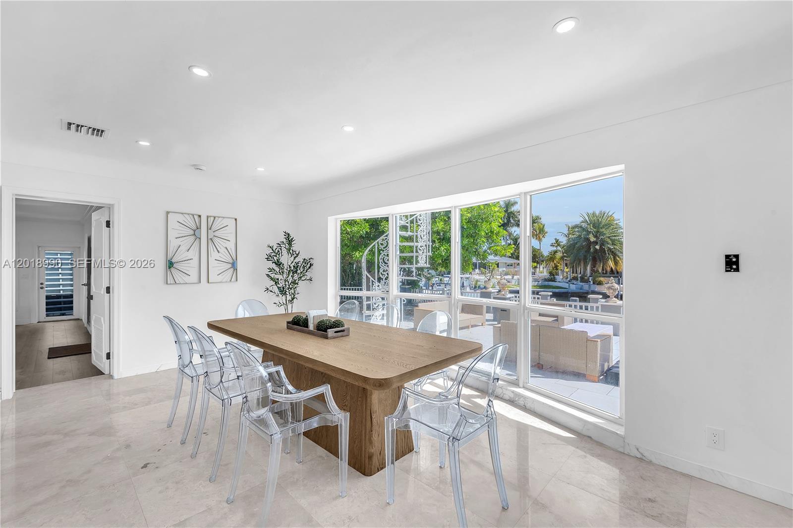 4440 NE 23rd Ave, Lighthouse Point FL 33064