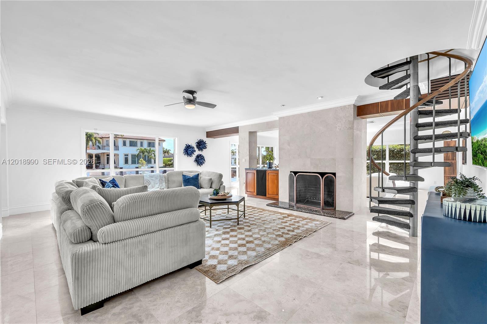 4440 NE 23rd Ave, Lighthouse Point FL 33064