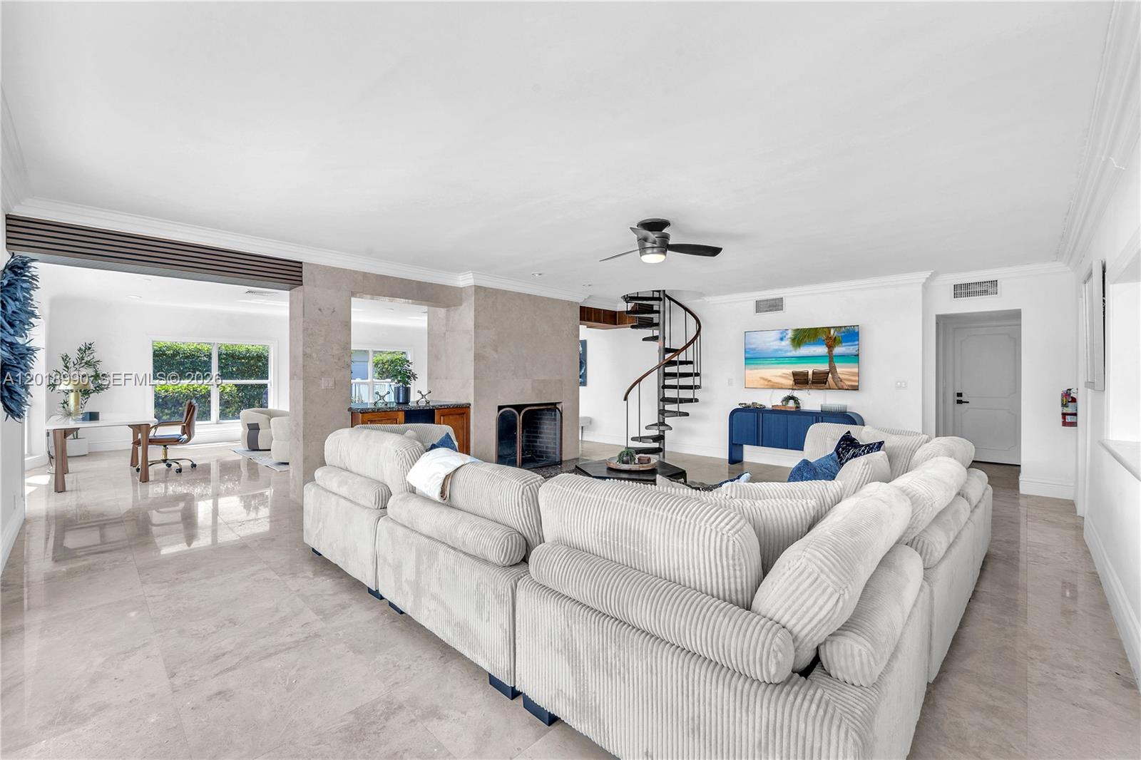 4440 NE 23rd Ave, Lighthouse Point FL 33064