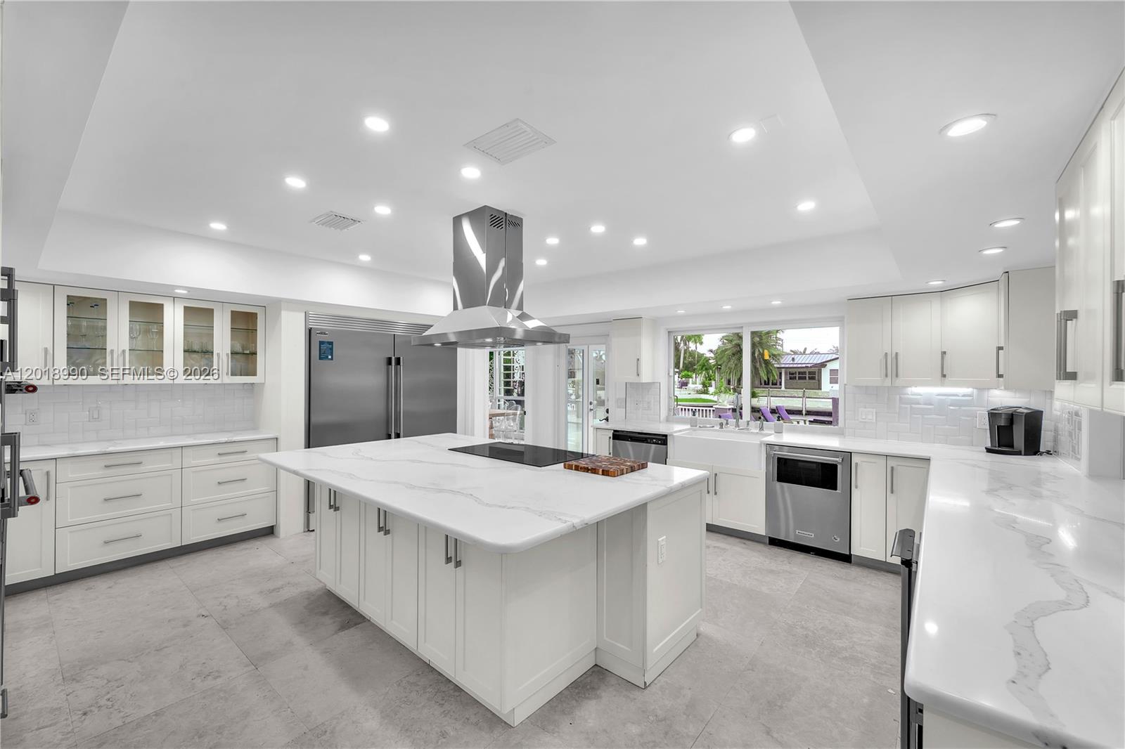 4440 NE 23rd Ave, Lighthouse Point FL 33064