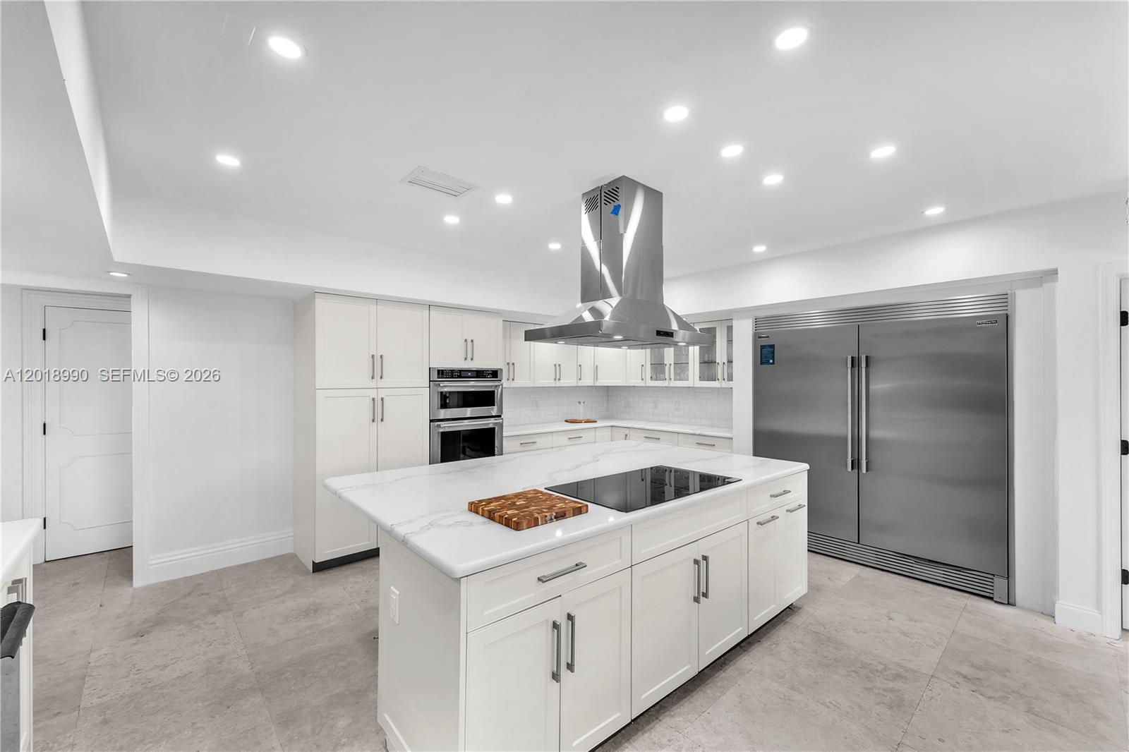 4440 NE 23rd Ave, Lighthouse Point FL 33064